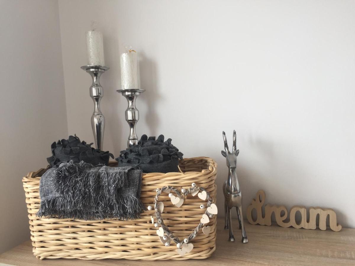 Apartament Piekne Miejsca - กอสเชียลิสกอ ภายนอก รูปภาพ